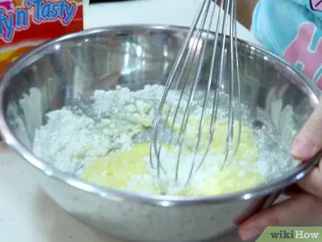 Image titled Make Great "Just Add Water" Pancakes Step 2